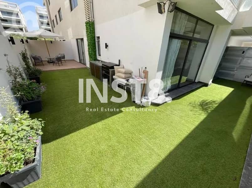 2 6935705d31c47_WhatsApp-Image-2025-12-07-at-2.10. 41-PM-(4). jpeg