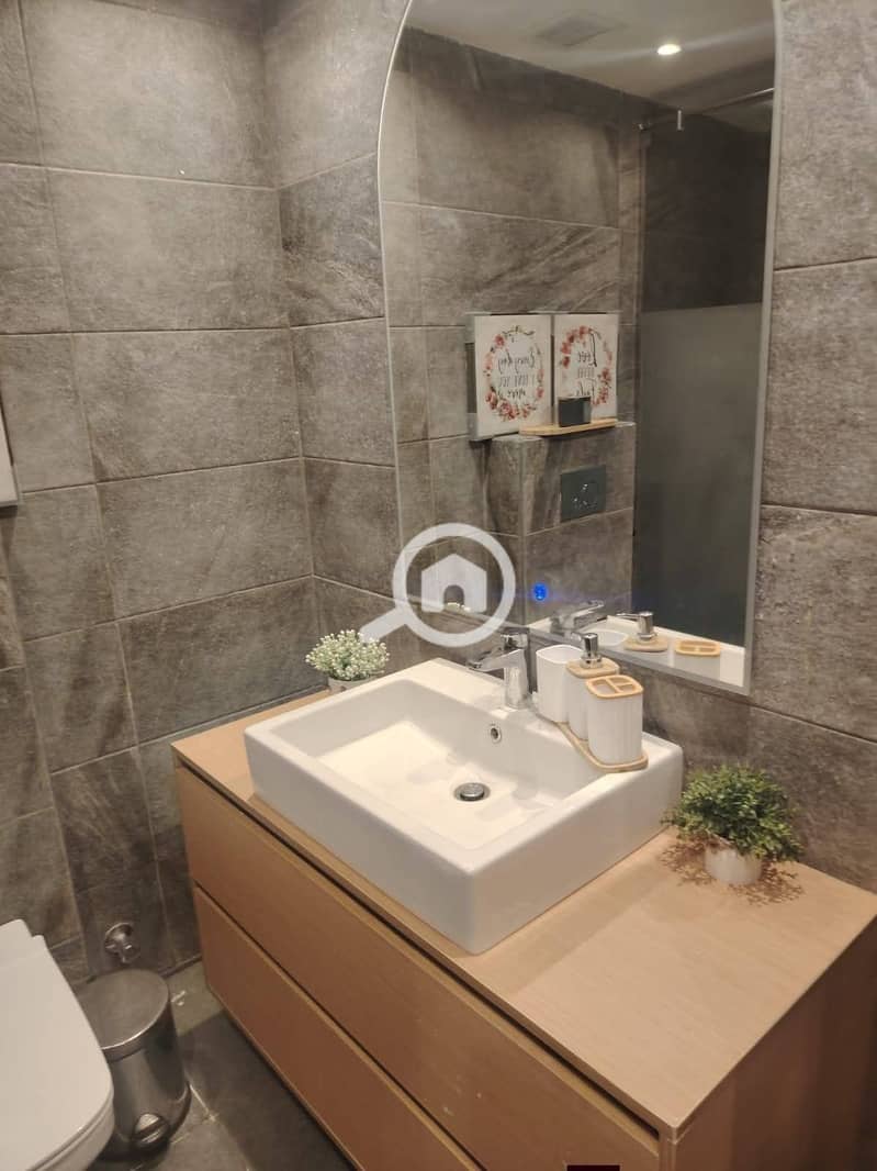 8 8030a874-84d0-4487-97f3-22c58c02d0b1. jpg