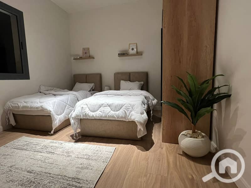 4 WhatsApp Image 2025-12-07 at 5.33. 19 PM (3). jpeg