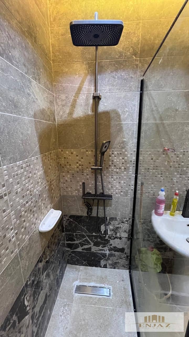 10 WhatsApp Image 2025-12-06 at 4.55. 14 PM (1). jpeg