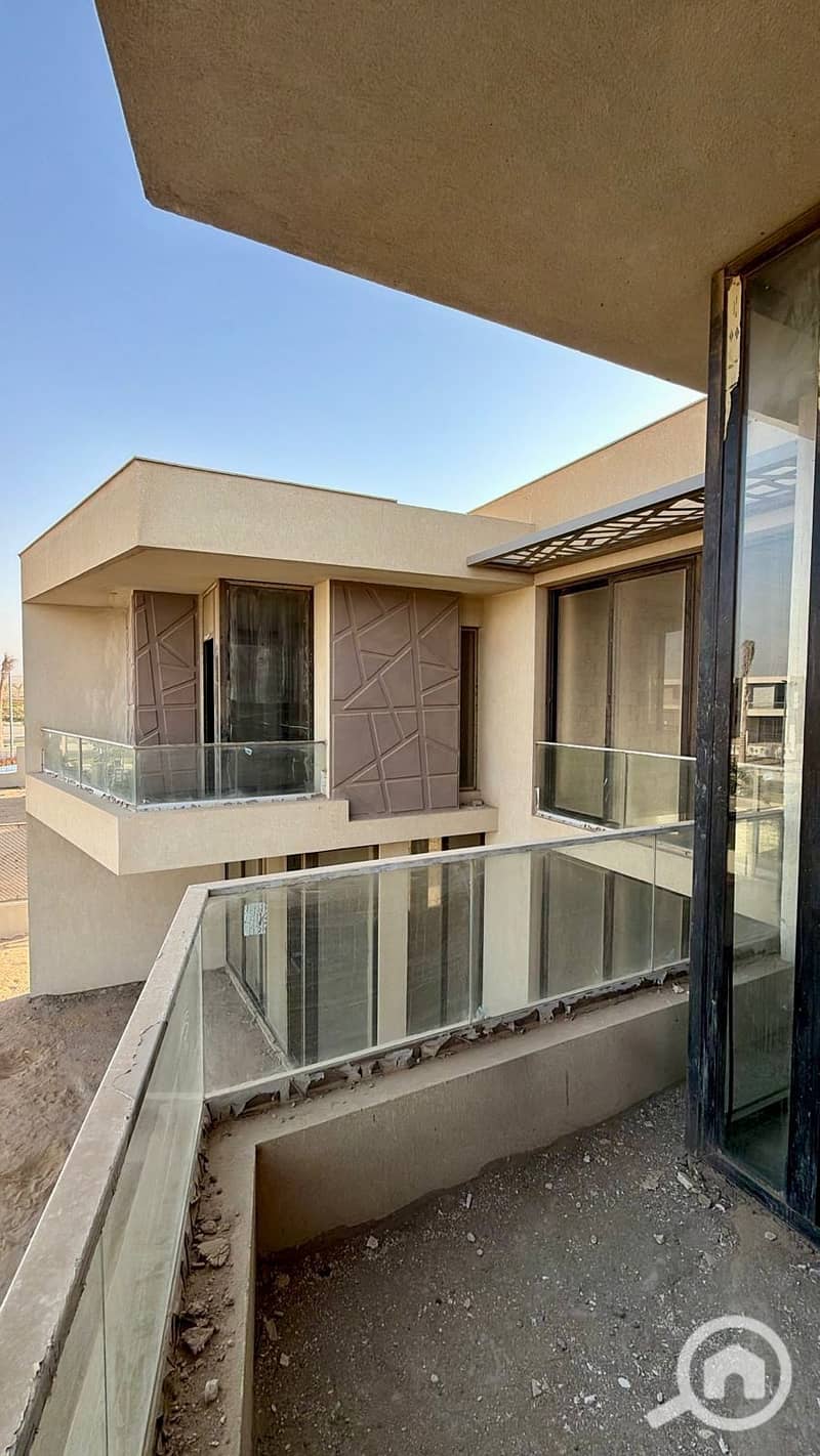 5 WhatsApp Image 2025-12-07 at 5.05. 32 PM. jpeg