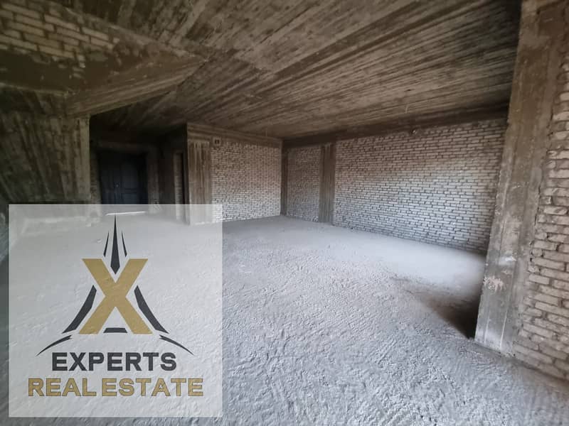 6 90bf7001-9fe9-41dc-8771-61c9b67e2a7d. jpeg