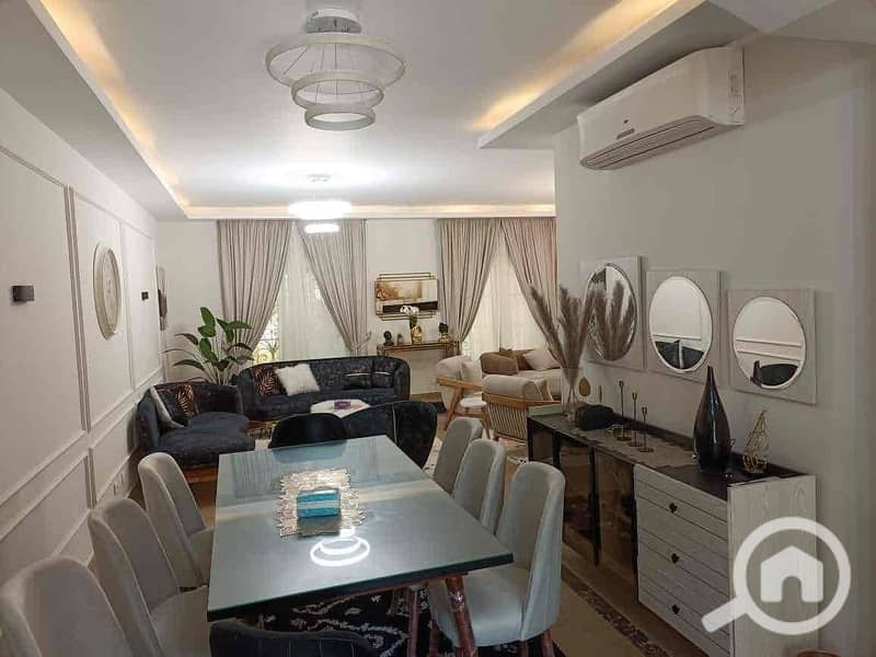 5 b584f2f0-a633-4458-9979-b449ebb2cc5b. jpg