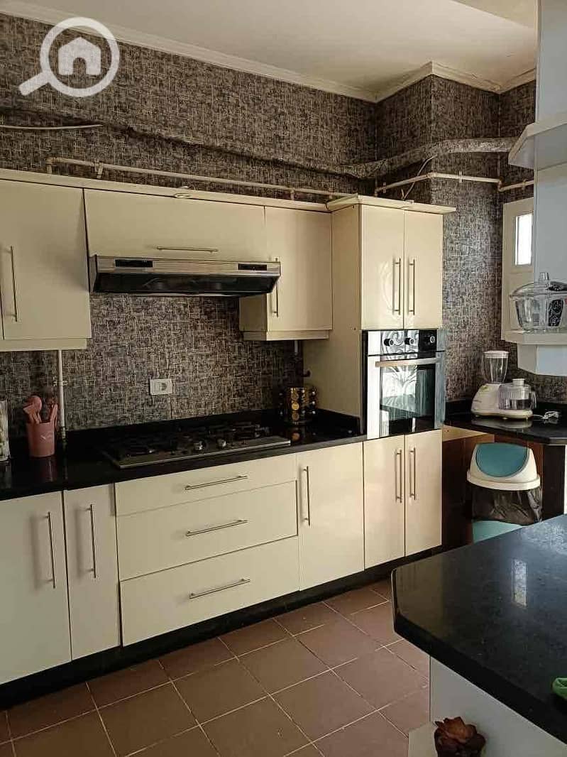 13 7d552a53-7f62-4414-b14c-c09fd926da8a. jpg