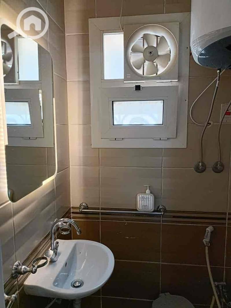 16 d1f993be-7718-4589-a17a-c6e791720a03. jpg