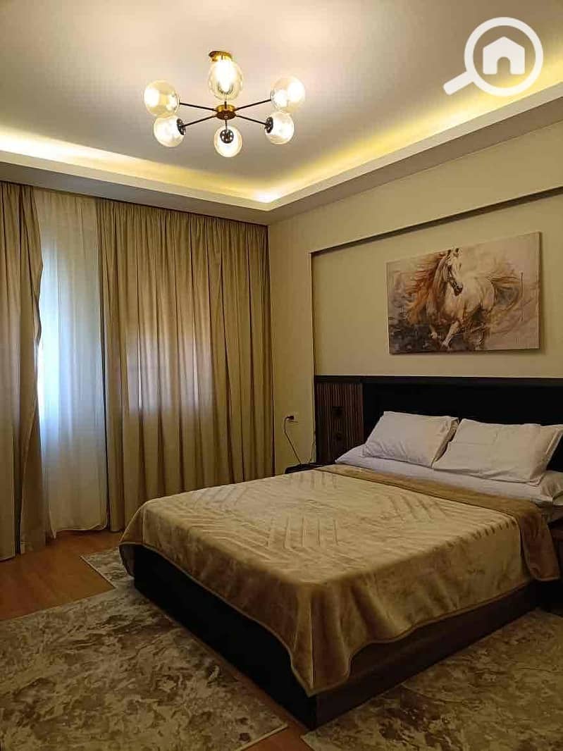 19 ef20d93c-9628-4506-80b1-522409445e65. jpg