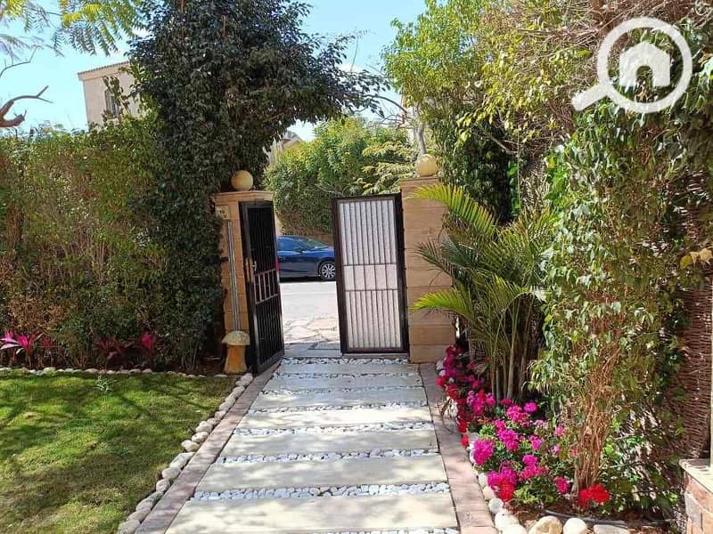 24 48ff956b-72c9-4f77-822e-826a4ca77c11. jpg