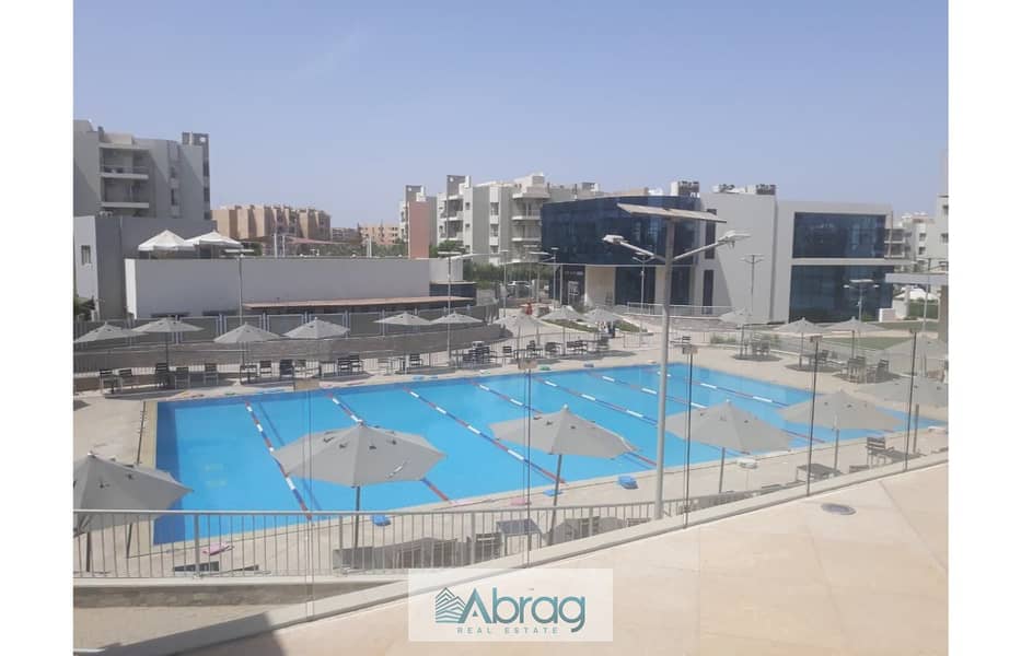 10 d0ed667d-cb53-47f8-a3cd-d95f13dfadb6. jpg