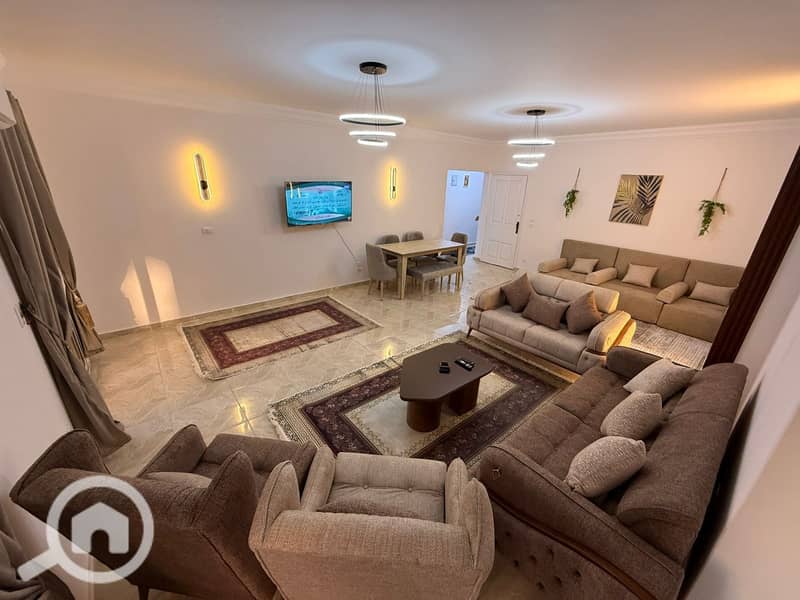 2 971aac07-3935-4043-b2d3-aef9eddd73a8. jpg