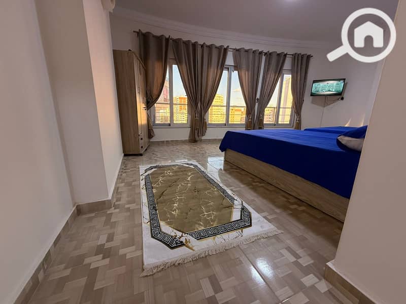 9 fd924fd2-6448-4744-86c1-309b1ba1a49e. jpg