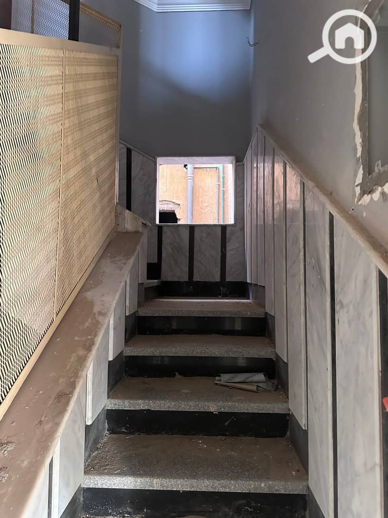 7 WhatsApp Image 2025-12-07 at 5.27. 52 PM (2). jpg