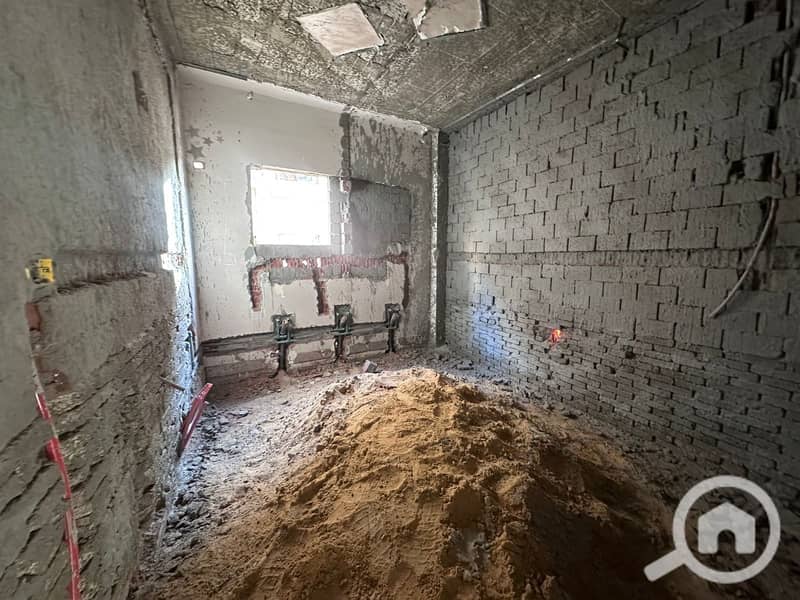 10 WhatsApp Image 2025-12-07 at 5.27. 53 PM (2). jpg