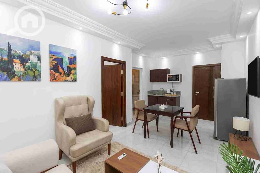 1000486286. jpg 1000486286. jpg