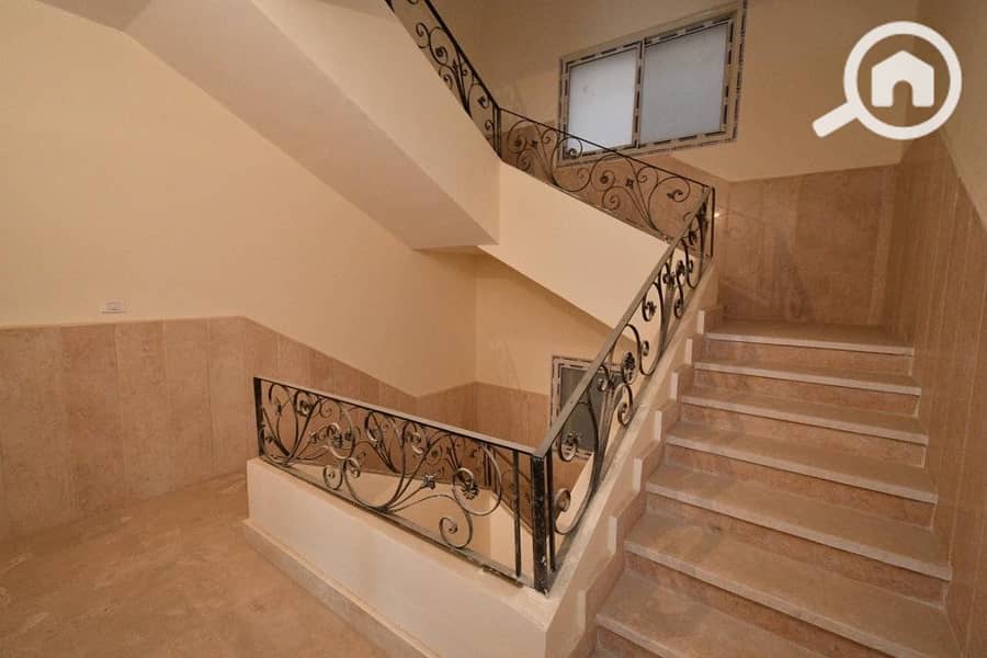 2 IMG-20251005-WA1193. jpg