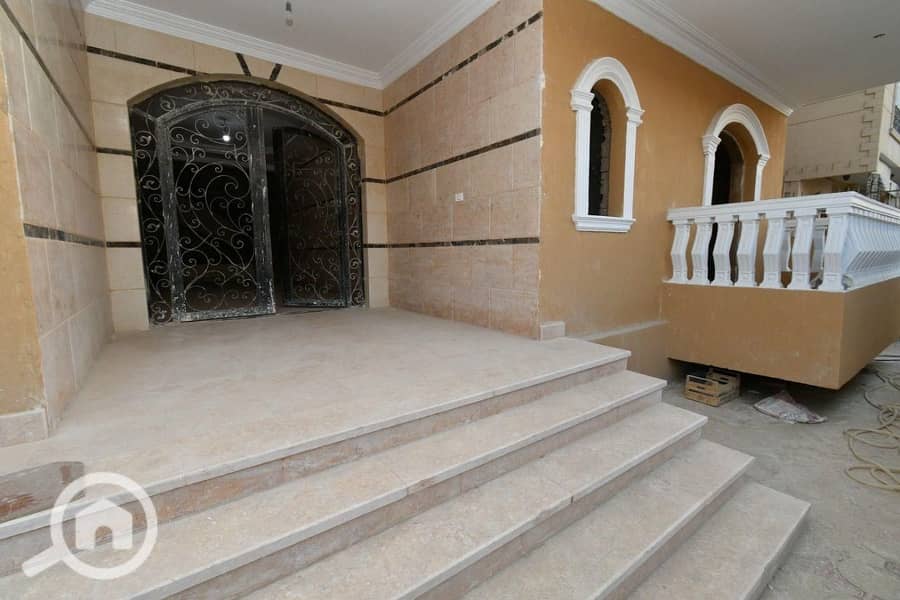 4 IMG-20251005-WA1195. jpg