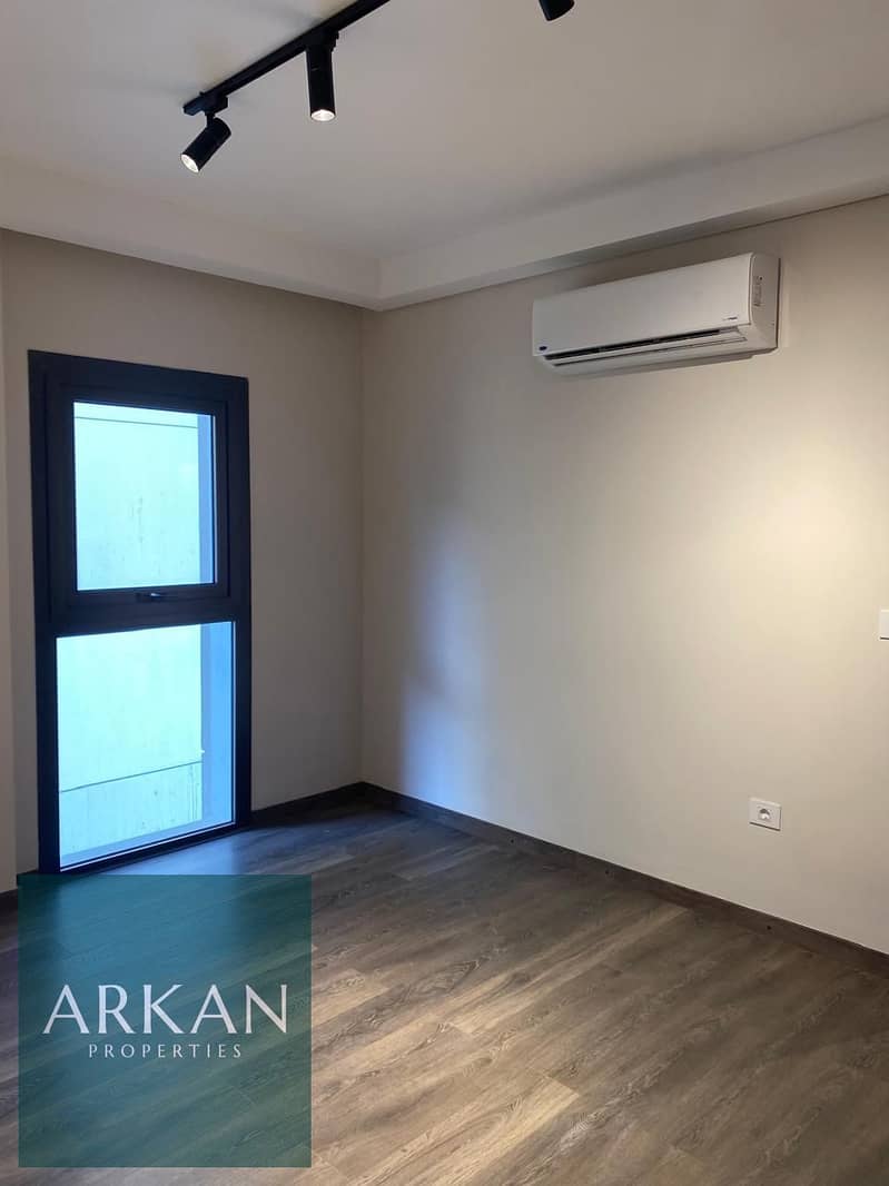 10 WhatsApp Image 2025-11-22 at 4.22. 57 PM (2). jpeg