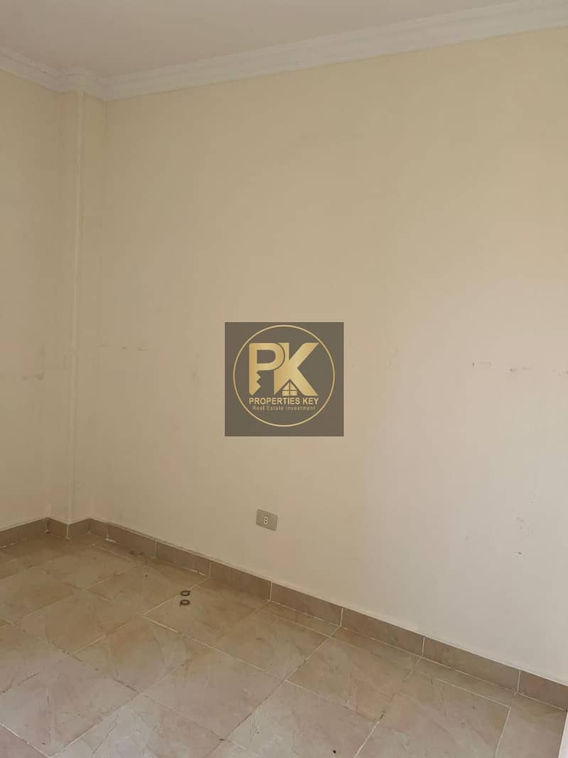 7 WhatsApp Image 2025-12-04 at 12.10. 01 PM (2). jpeg