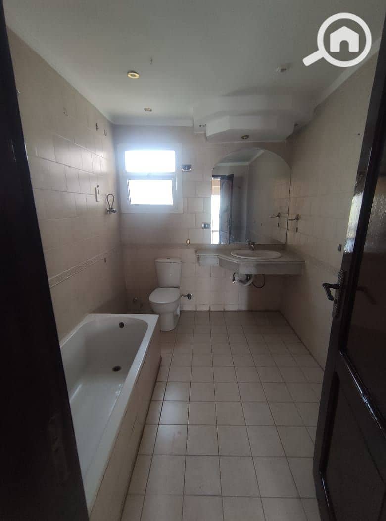 6 WhatsApp Image 2025-12-07 at 5.21. 53 PM (1). jpeg