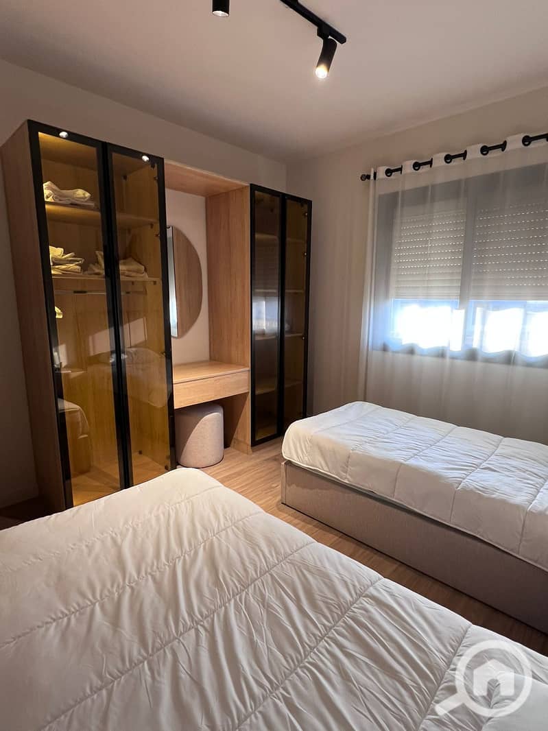 5 WhatsApp Image 2025-12-07 at 5.33. 00 PM (3). jpeg