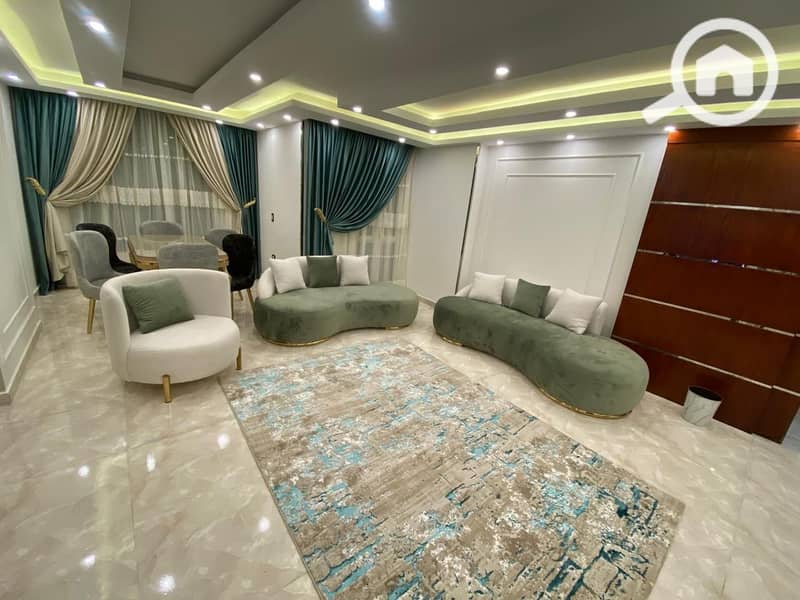 4 682bc809-94e0-408d-b330-32c3c1a5a503. jpg