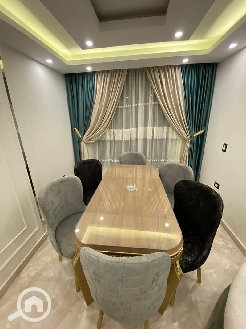 7 3ed753b0-a004-4840-baaf-a56e34e3f7a0. jpg