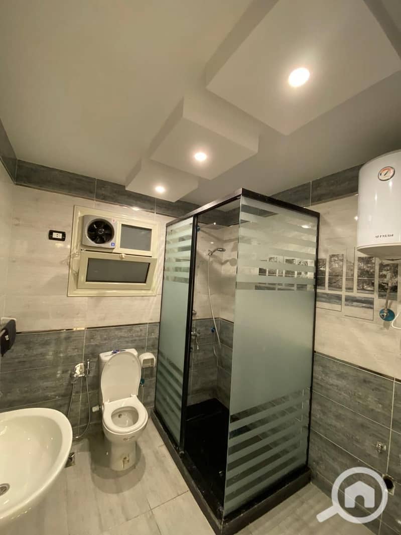 8 2e323a59-6f39-4199-8af3-6d0f8ff71d5a. jpg