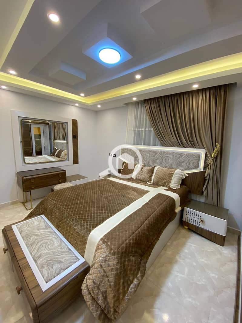 9 743c5e6c-3454-4f32-902a-1bb0fed64cbc. jpg