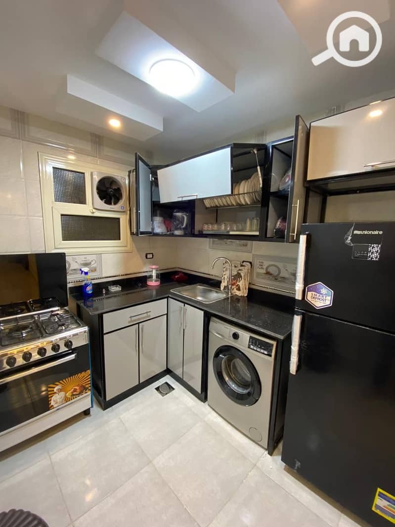 15 7df4ffa9-8086-47ad-9ea9-c88951a5fc35. jpg