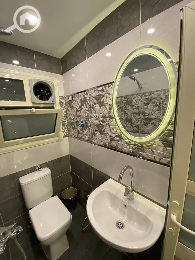 16 9929138d-ebfa-4011-87d6-6aa00c95d8b4. jpg