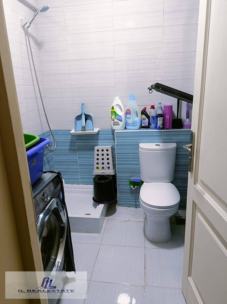 6 2b7aaa48-9d07-4949-bbc7-2a2bd5f3b1ef. jpg