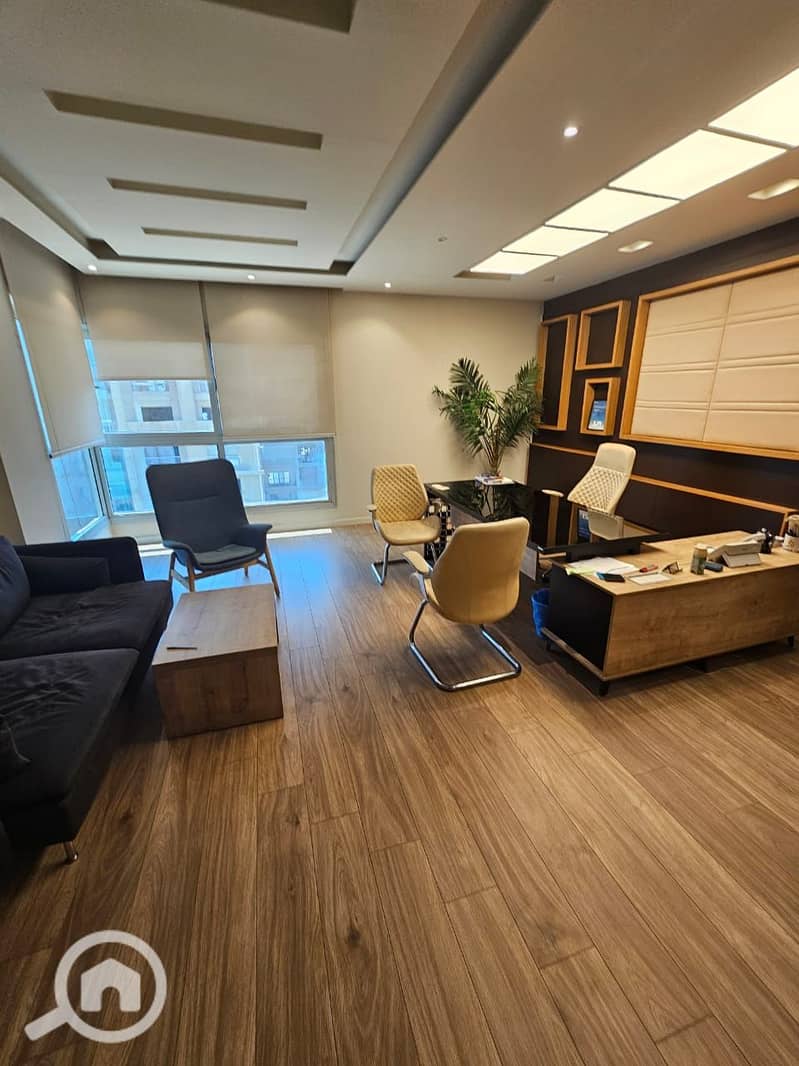 2 cdd84413-0403-49eb-96e0-a6ef99ae975f. jpeg