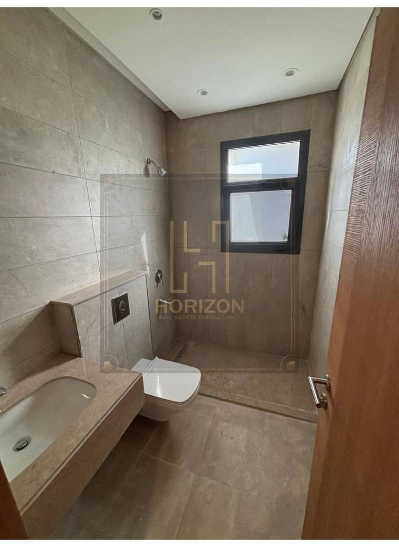 5 WhatsApp Image 2025-12-07 at 3.17. 32 PM. jpg