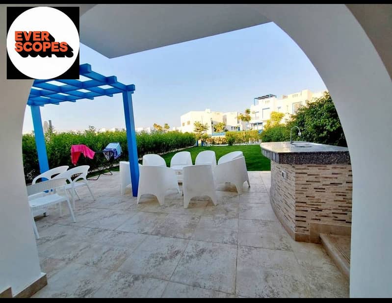 8 555544515_1870357250545589_2177312219449783121_n. jpg