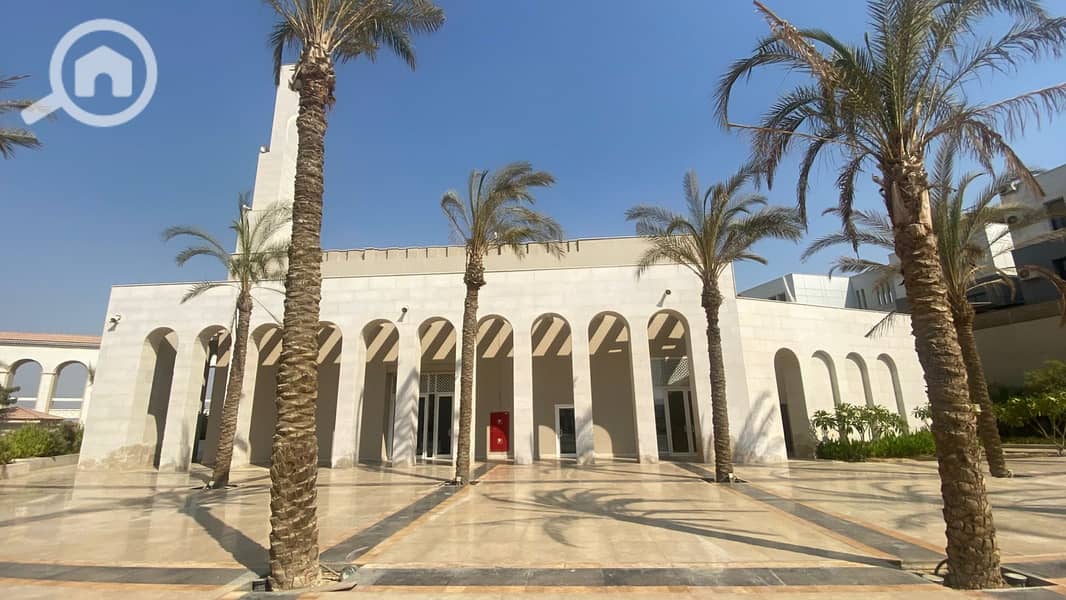 8 f84e035b-5a53-490d-a0df-22a1a47f337b. jpg