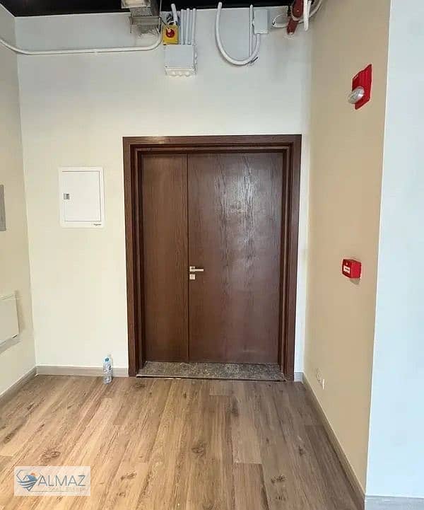 2 WhatsApp Image 2025-12-07 at 1.52. 40 PM. jpeg