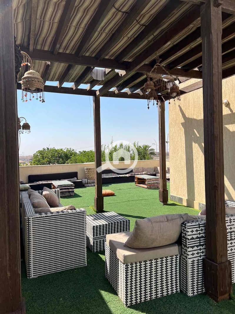 2 096f4a88-468f-48f5-8dda-856d6aabc4d9. jpg