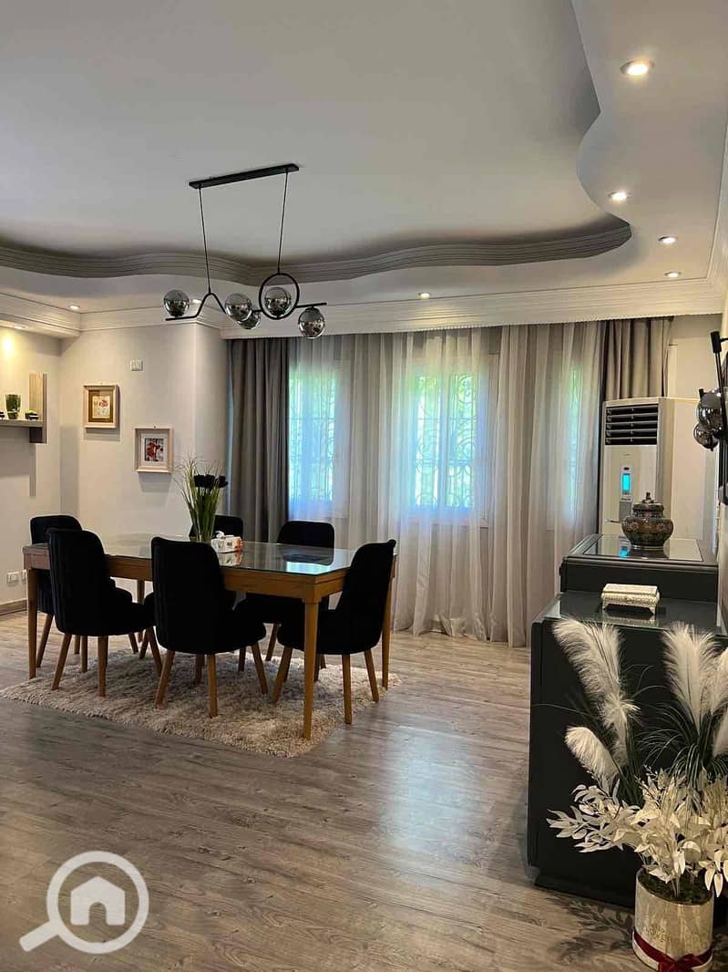 10 e0b492eb-4cc1-4c78-a45e-8945b3829451. jpg