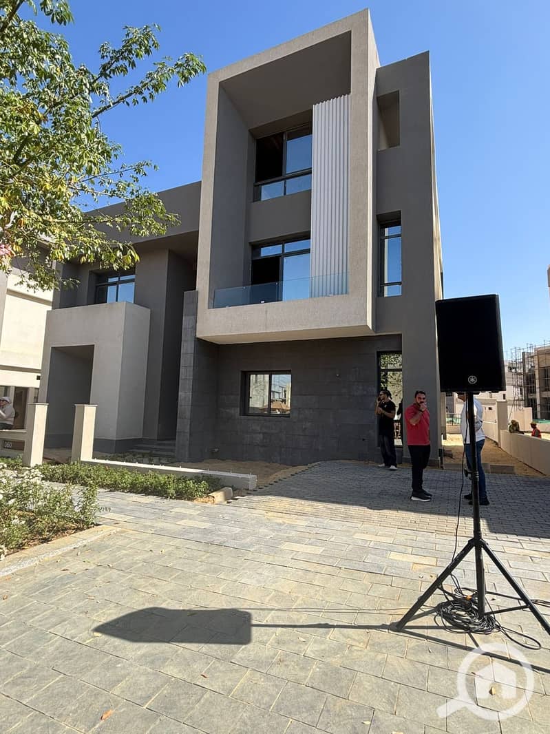 7 569426145_122146435010738053_8855734853002583776_n. jpg