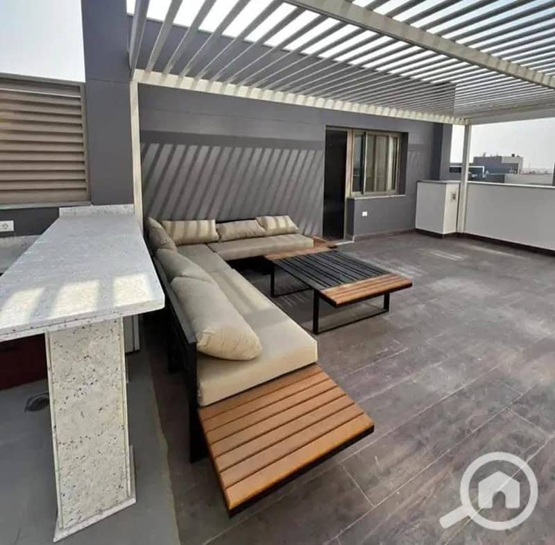 9 c1b62bcc-45c4-4f53-8860-0259c708f753. jpg