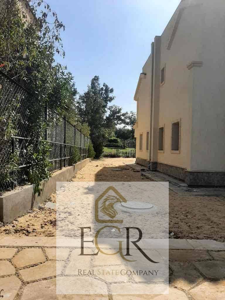 2 eede159f-bbbd-4cf1-9ae1-609fabd13cf0. jpg