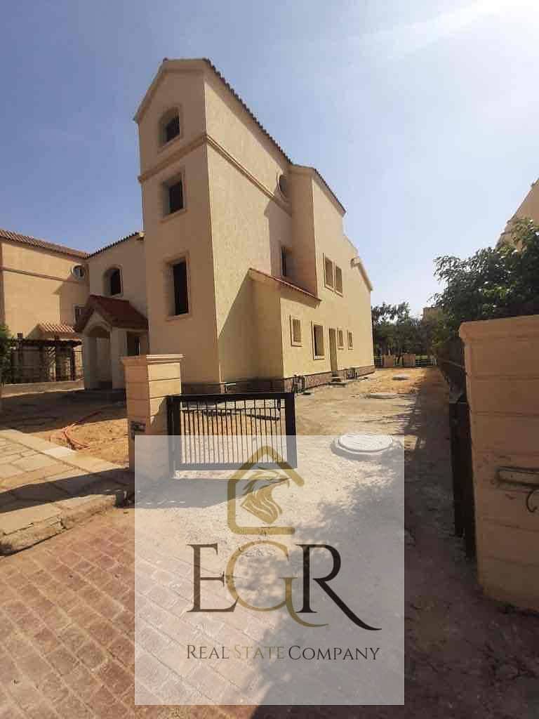 13 c75f081f-7216-4b72-8458-0e9b3bf3f23d. jpg