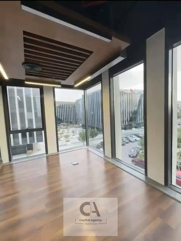 2 b347b671-1905-4785-bf31-151a32ac432b. jpg