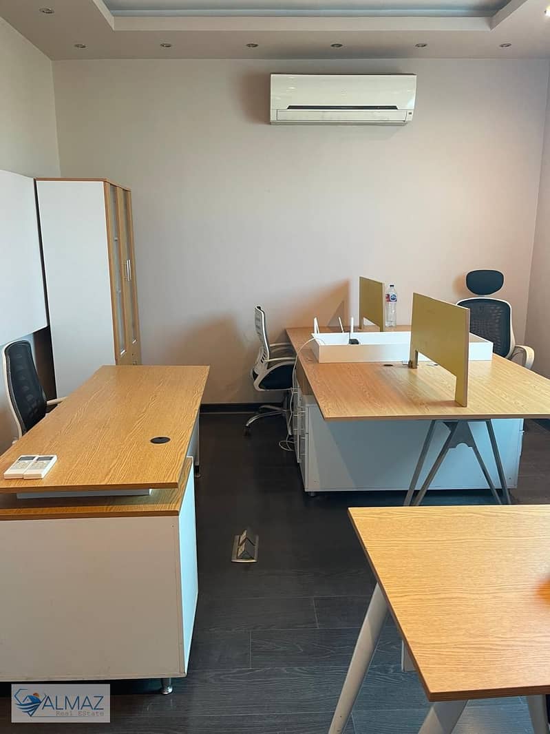 8 WhatsApp Image 2025-12-07 at 3.21. 33 PM (1). jpeg