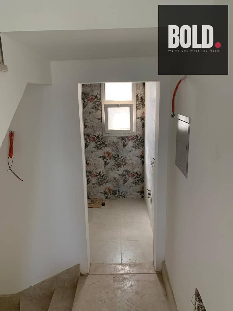 23 b9522e25-a473-4e43-b703-07f57ea49919. jpg