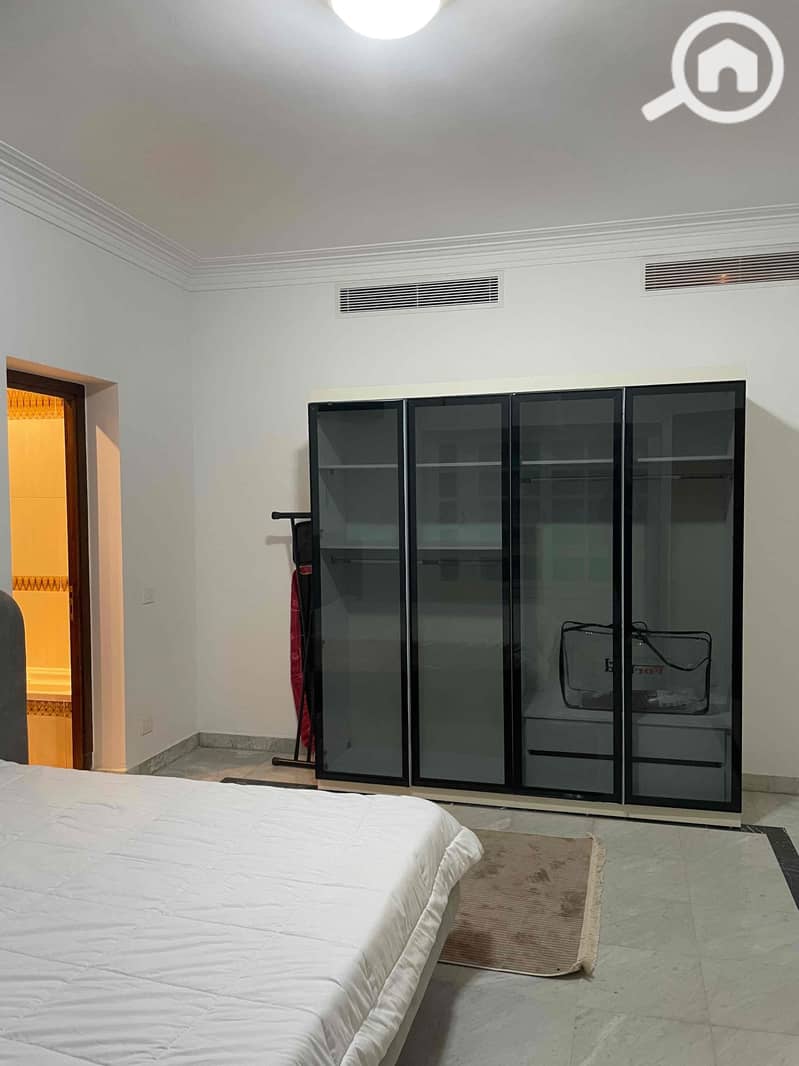 18 63ae4101-b239-4d3c-b350-ab29a8d5dfc0. jpg