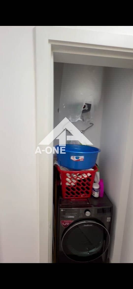 8 0b0355f5-42ae-4b9a-96ff-ddcccbd96386. jpg