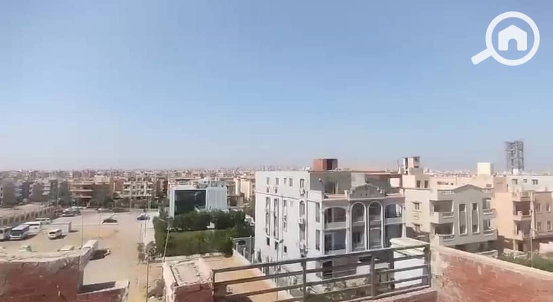 8 b5f2b34f-d94a-43ec-ab4c-a7d99b6aae09. jpg