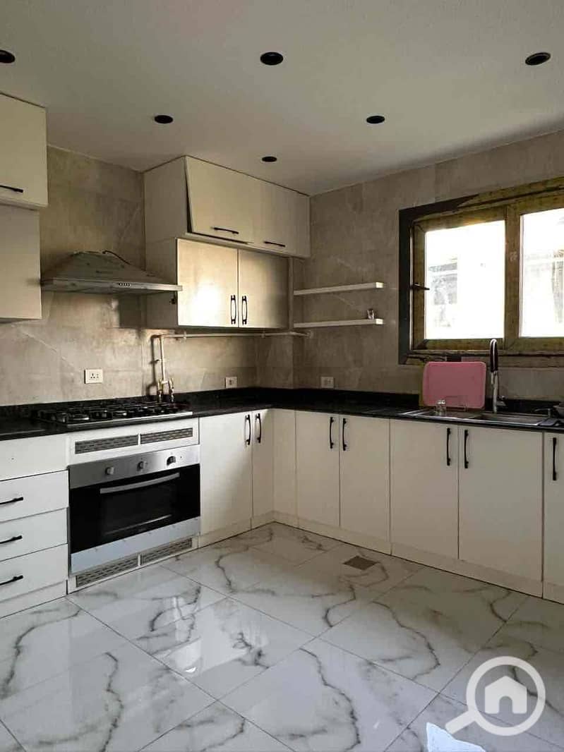 14 330abe58-ef3a-4e32-8f37-d7d7bd8e9c31. jpg