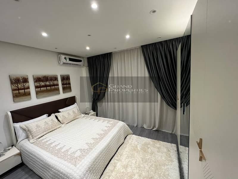 3 5abcce43-1683-48bb-9b6d-434f8fbde692. jpg