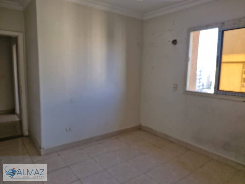 5 WhatsApp Image 2025-12-07 at 3.55. 21 PM (1). jpeg